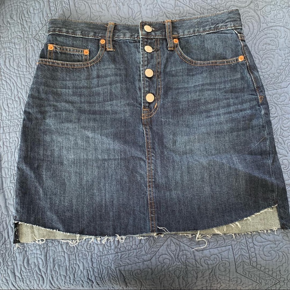 Denim skirt!